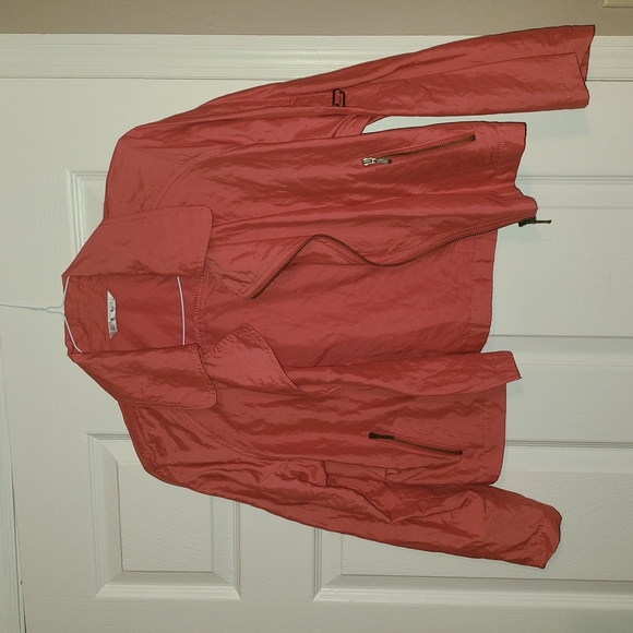 CABI Rain Jacket - Picture 1 of 4
